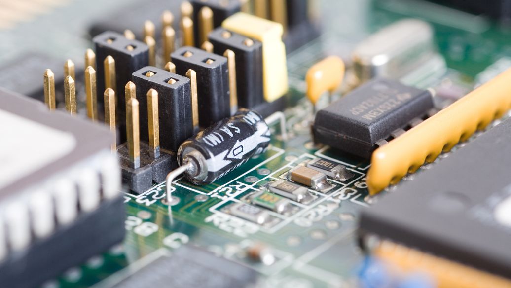 天极网_专业IT门户